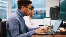 COMO É O CURSO DE DESENVOLVEDOR FULL STACK? ENTENDA MAIS